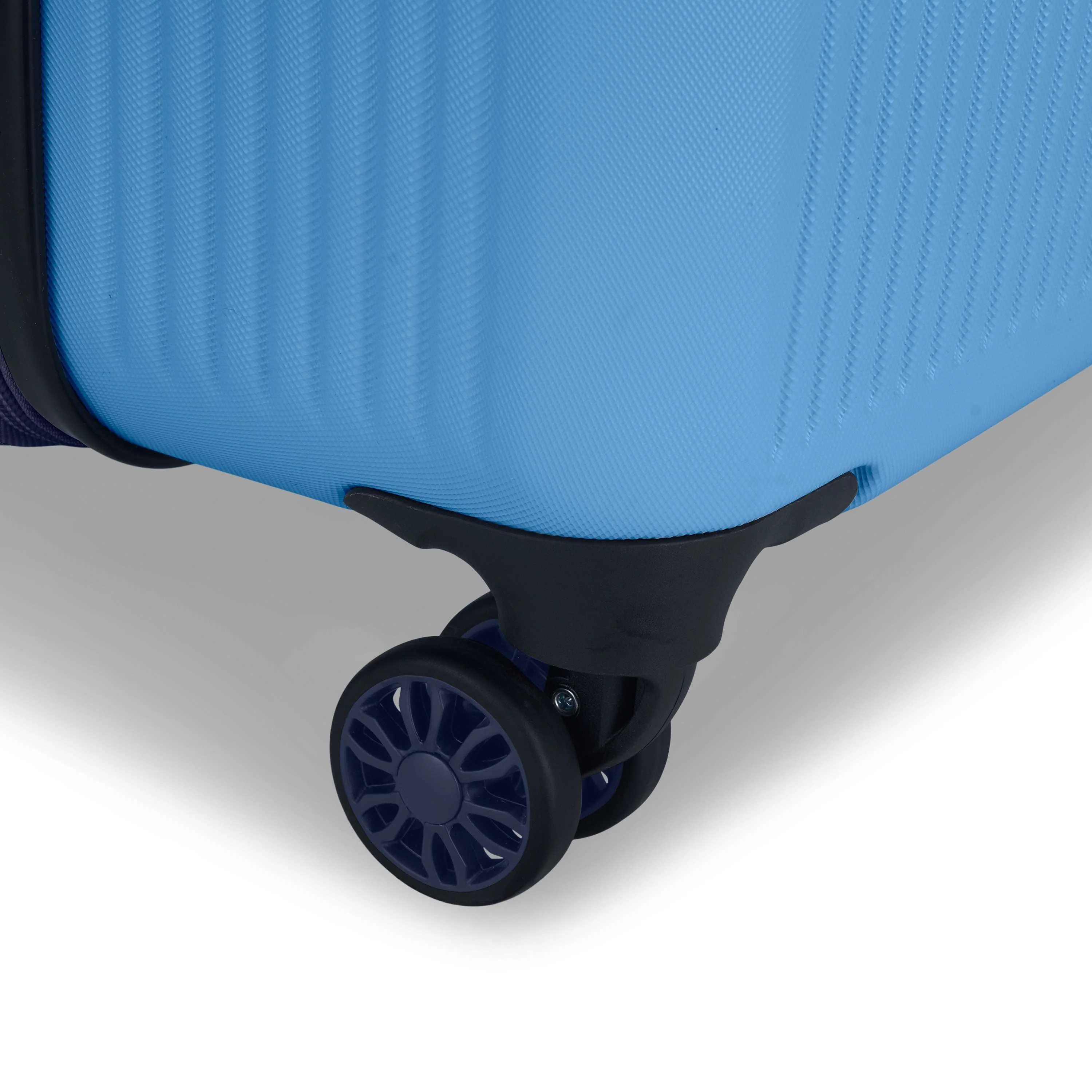 Action Duo 2 Piece Luggage Set - Image 12