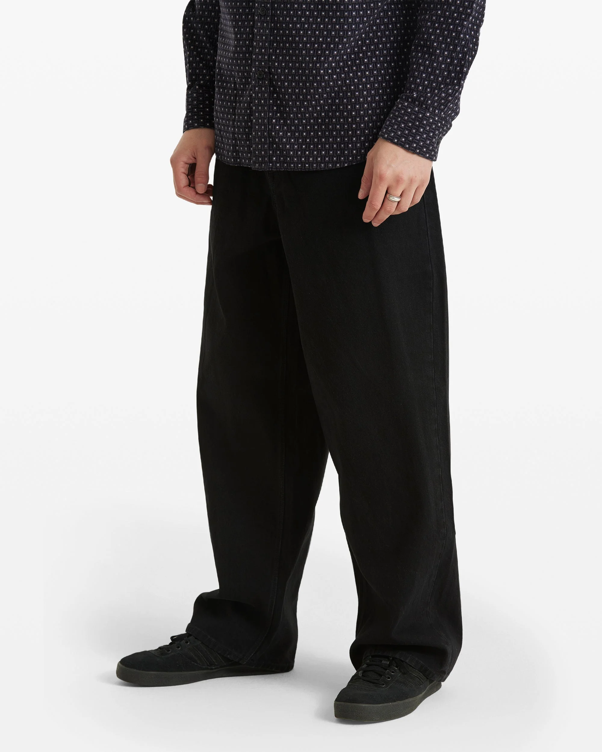 Men's Chillow Denim Pants - Image 4