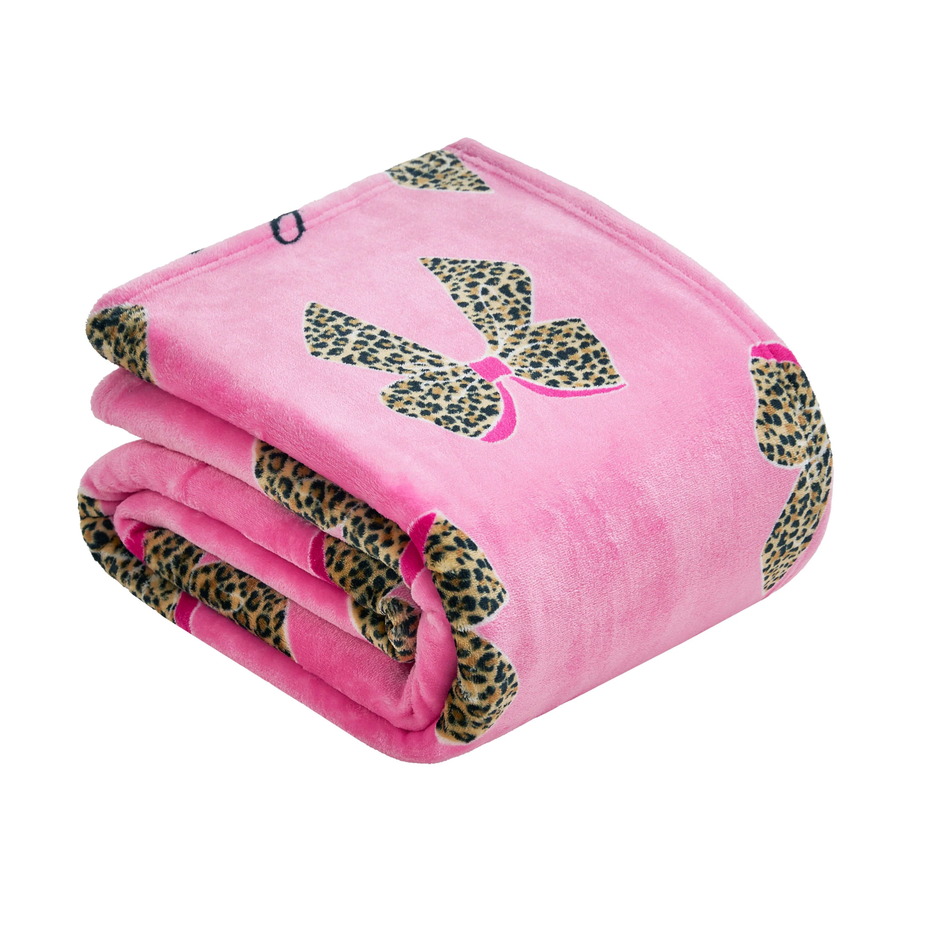 Plush Oversized Throw Blanket, 60" x 70" - Image 5