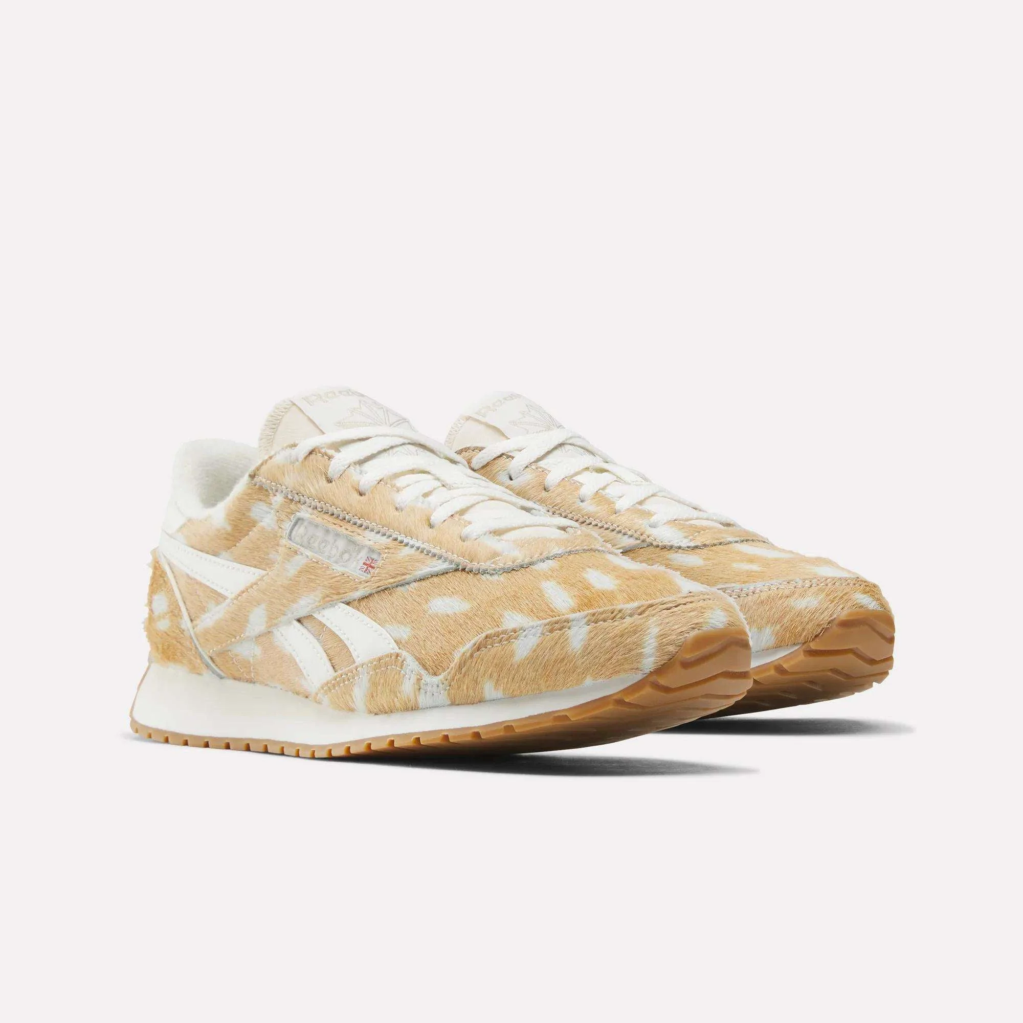 Women's Classic AZ Shoes - Image 3