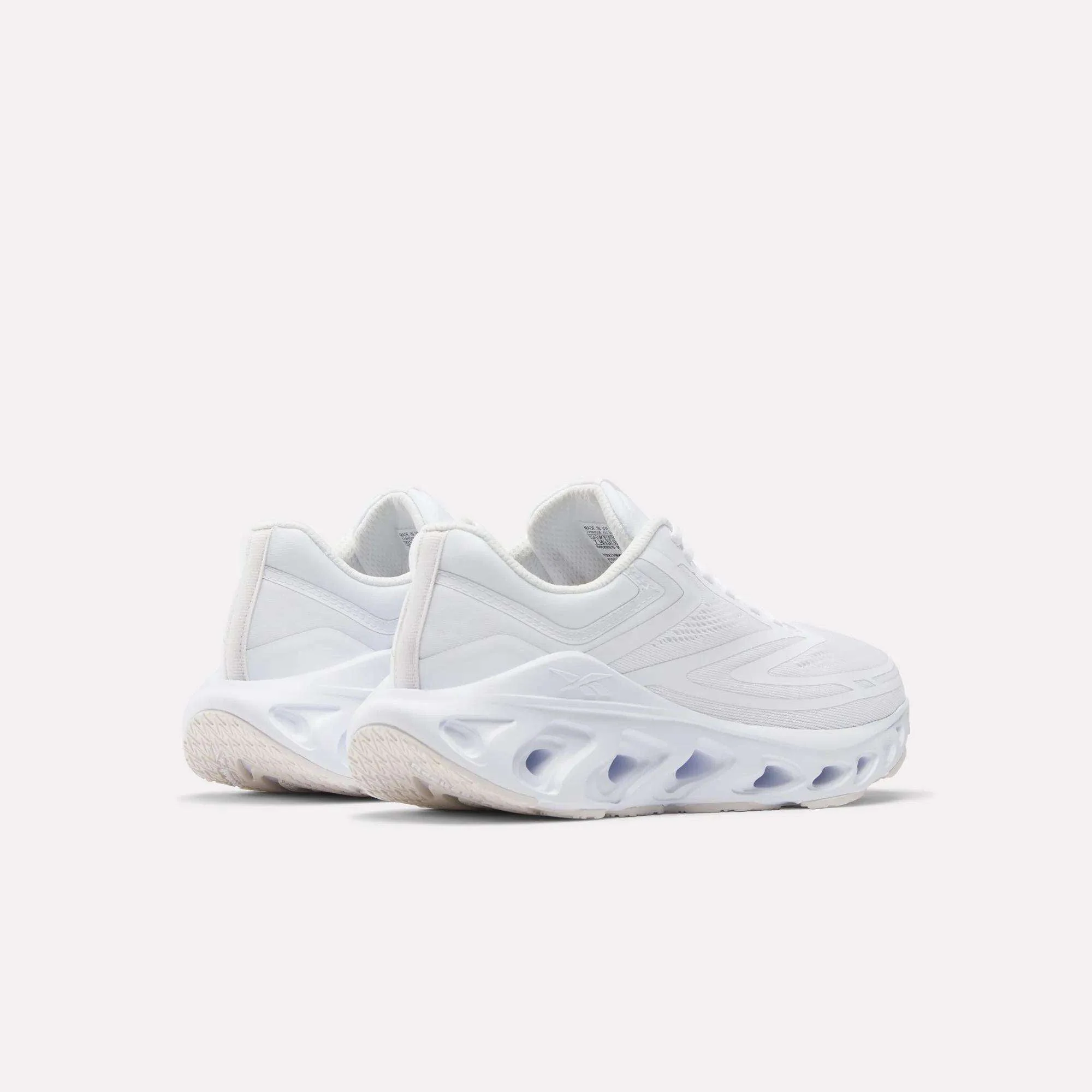 Women's Fuel Flex Run Shoes - Image 3